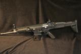 FNH SCAR-17 7.62 - 5 of 7