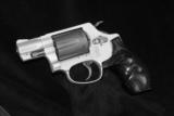 S&W 331 .32 H&R Magnum - 4 of 10
