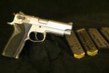 S&W 4566TSW - 4 of 5