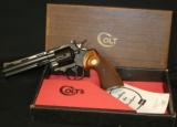 COLT PYTHON 1969 W/BOX - 1 of 12