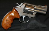 S&W 686 2.5".357 - 1 of 5