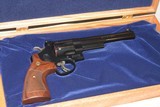 S&W 29-10 CLASSIC WITH WOOD CASE - 4 of 10
