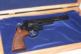 S&W 29-10 CLASSIC WITH WOOD CASE - 5 of 10