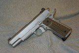 DAN WESSON SPECIALIST.45 ACP - 1 of 2