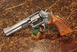 S&W 686 - 1 of 5