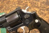 S&W 29-8
.44 MAGNUM - 3 of 11