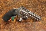 COLT ANACONDA .44 MAG 4