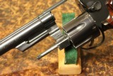 S&W 29-3
SILHOUETTE - 6 of 6