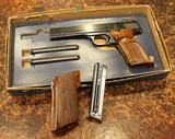 S&W 41 1973 - 2 of 9