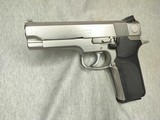 SMITH & WESSON, 1076, 10MM - 1 of 2