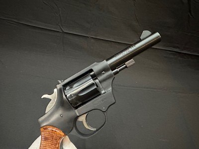 HI-STANDARD MODEL R-107 SENTINEL DELUXE – .22 LR – 9-SHOT – 4
