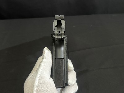COLT DELTA GOLD CUP – 10MM – HIGH POLISH ROYAL BLUE – MATCHING NUMBERED BOX – FACTORY FIRED ONLY – CIRCA 1989–1990 – EXTREMELY RARE - Image 11 of 15