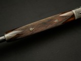 GREIFELT & SUHL NO. 1 – 20 GA – OVER/UNDER – FACTORY GAME SCENE ENGRAVING – PRE-WAR GERMAN SUHL GUILD GUN – EXHIBITION WALNUT – ROUND KNOB LONG TANG – - Image 18 of 23