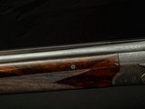 GREIFELT & SUHL NO. 1 – 20 GA – OVER/UNDER – FACTORY GAME SCENE ENGRAVING – PRE-WAR GERMAN SUHL GUILD GUN – EXHIBITION WALNUT – ROUND KNOB LONG TANG – - Image 17 of 23