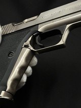 Heckler & Koch P7M10 Factory Nickel Finish .40 S&W – 1992 KC Date Code | Collector Grade | Box & Manual | Exceptionally Rare - 9 of 16