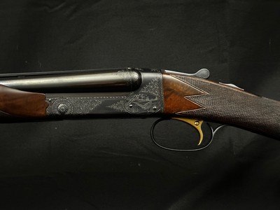 CSMC Winchester Model 21 Grade 5 28 Gauge Side-by-Side – As New Factory Condition | 28” Vent Rib | Exhibition Walnut | Game Scene Engraving - Image 9 of 19