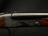 CSMC Winchester Model 21 Grade 5 28 Gauge Side-by-Side – As New Factory Condition | 28” Vent Rib | Exhibition Walnut | Game Scene Engraving - Image 6 of 19