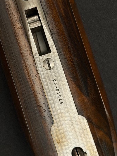 WINCHESTER PARKER REPRODUCTION DHE SIDE BY SIDE SHOTGUN – 28 GAUGE – LIKE NEW IN CASE - Image 22 of 23
