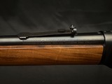 WINCHESTER MODEL 94AE – .44 REMINGTON MAGNUM LEVER ACTION RIFLE – 1986 MANUFACTURE – 20-INCH BARREL - Image 16 of 24