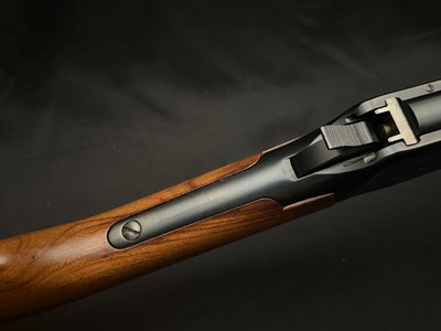 WINCHESTER MODEL 94AE – .44 REMINGTON MAGNUM LEVER ACTION RIFLE – 1986 MANUFACTURE – 20-INCH BARREL - Image 9 of 24