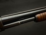 WINCHESTER MODEL 42 – 1940 MANUFACTURE – RARE 28-INCH SOLID RIB – FULL CHOKE – EXCELLENT ORIGINAL CONDITION - Image 6 of 19