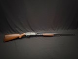 WINCHESTER MODEL 42 – 1940 MANUFACTURE – RARE 28-INCH SOLID RIB – FULL CHOKE – EXCELLENT ORIGINAL CONDITION - Image 2 of 19