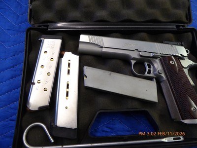 KIMBER Super Match II .45 AUTO with a .22 conversion kit - Image 9 of 9