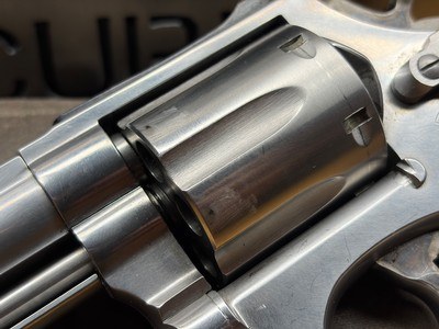 Smith & Wesson Model 686-4, Square Butt Six-Shot in .357 Magnum - Image 4 of 14