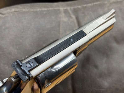 Smith & Wesson Model 19-3 in .357 Magnum - Image 3 of 14