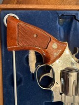 SMITH & WESSON 29-2 8 3/8 BARREL NICKEL WITH PRESENTATION CASE AND PAPERS - 5 of 9