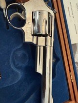 SMITH & WESSON 29-2 6 1/2