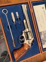 SMITH & WESSON 29-2 6 1/2