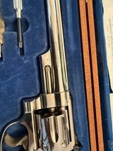 SMITH & WESSON MODEL 27-2 8.375