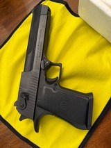 IMI DESERT EAGLE 44 MAGNUM MARK VII WITH COLLECTIBLE BOX - 5 of 5