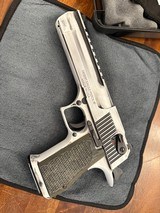 MAGNUM RESEARCH DESERT EAGLE XIX 50AE DISTRESSTED WHITE CERAKOTE - 4 of 4