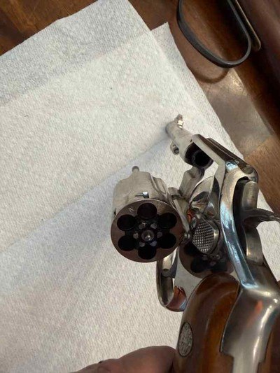 SMITH & WESSON MODEL 10-5 4