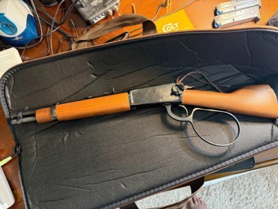 ROSSI RANCH HAND R92 MARES LEG PISTOL 357 MAGNUM LEVER ACTION - Image 1 of 10