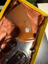 COLLECTORS GRADE: 1973 COLT LAWMAN MKIII, 4 INCH, W/ FACTORY BOX, .357 MAGNUM.- MINT CONDITION - Image 5 of 10