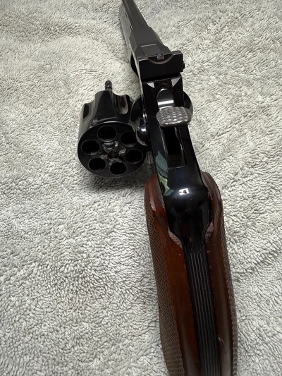 Gen 1 COLT PYTHON c1958 ORIGINAL GRIPS 4 DIGIT S/N REASONABLE OFFERS CONSIDERED C&R OK - Image 6 of 12