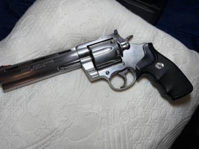 c1992 COLT ANACONDA STAINLESS 6