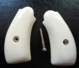 Pre-ban, solid ivory rounf top grips for the S&W Double Action/Hammerless .38S&W - 6 of 6