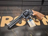 Smith and Wesson, Model 586, Chambered in .357 Magnum - 6 of 9