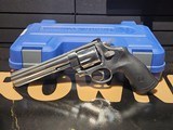 Smith & Wesson, Model 629-6, .44 Magnum - 1 of 7