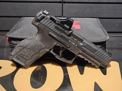 Heckler & Koch VP9F 9mmx19 - Image 1 of 8