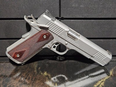 Kimber Gold Combat Stainless 45 ACP - Image 4 of 8