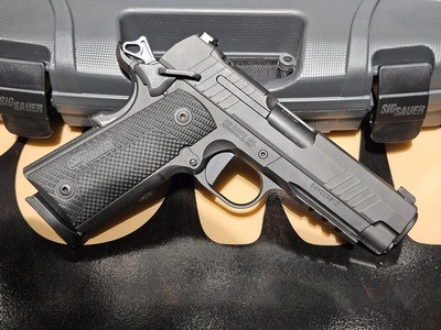 Sig Sauer 1911 Xcarry 45 ACP - Image 5 of 7