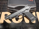 Heckler & Koch USP Elite 45 Auto - Image 2 of 7