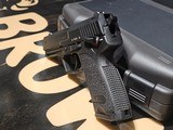 Heckler & Koch USP V1 9mmx19 - 4 of 7