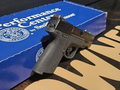 Smith & Wesson M&P 9 Shield Plus Performance Center 9mm - Image 2 of 7