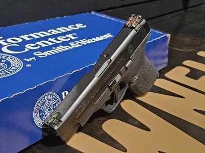 Smith & Wesson M&P 9 Shield Plus Performance Center 9mm - Image 5 of 7